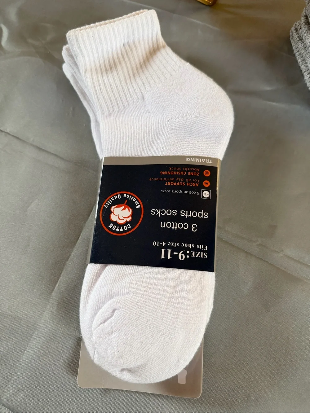 3-Pack White Cotton Sports Socks - Men's Crew (Size 9-11)